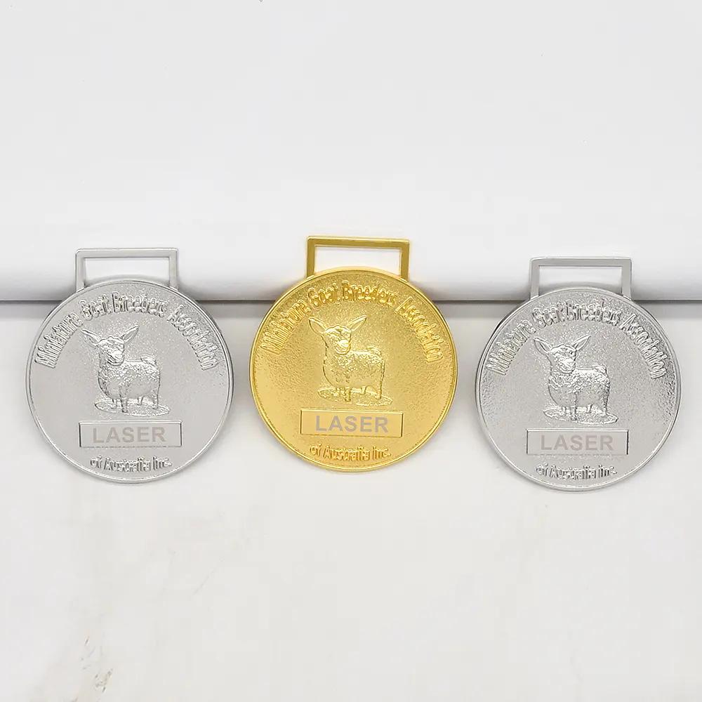 Medalha de metal para prêmio de jogo esportivo de badminton maratona de corrida em liga de zinco personalizada por atacado