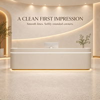 Comptoir de réception incurvé en bois avec bande lumineuse LED, logo personnalisé, comptoir moderne pour spa, salon, hôtel, zone de réception commerciale