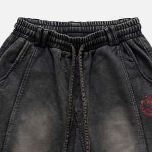 กางเกงยีนส์ทรงหลวมสีน้ำตาลเข้มแบบ Crosshair Washed ผ้าเดนิม 100% ขากว้าง มีเชือกผูก เอวสม็อค สไตล์สตรีทแวร์สำหรับผู้ชาย - Product Image 3