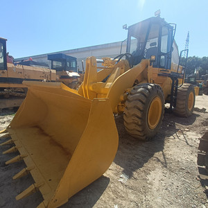 Chargeur frontal Komatsu WA300 d'occasion, capacité nominale de 15 tonnes, moteur CAT 3304, 92 KW, inspection vidéo - Product Image 3