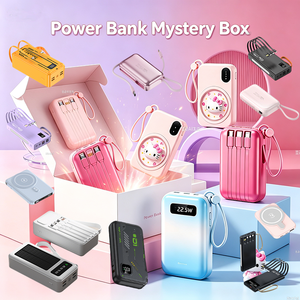 Power Bank Mystery Box da 10000mAh con <span class=keywords><strong>4</strong></span> Cavi Integrati e Torcia per Ricarica Telefono - Product Image 1