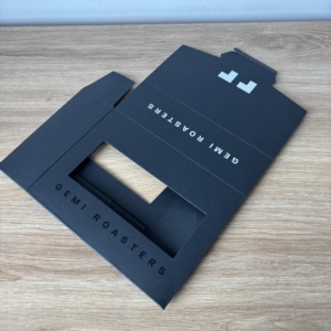 Cajas de Cartón Negro Recicladas Plegables Personalizadas con Ventana Transparente para Tostadores de Café y Empaquetado de Alimentos - Product Image 3