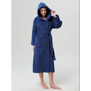 Sioro Albornoz de tela de rizo para mujer, con capucha, largo, suave, para spa, ducha y bañera de hidromasaje - Product Image 2