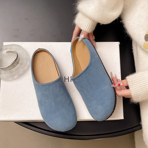 รองเท้าแตะแบบสวมสไตล์วินเทจ รุ่นใหม่สำหรับการค้าต่างประเทศ ดีไซน์หัวมูลเลอร์ แบบชั้นเดียว ไม่มีส้น สำหรับผู้หญิง สไตล์ลำลอง น่ารัก แปลกตา แบบหนา - Product Image 3