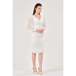 Chemise élégante pour femme DANS, couleur écru, modèle 1618, confortable et stylée pour un usage quotidien, disponible en tailles 38-42 - Product Image 2