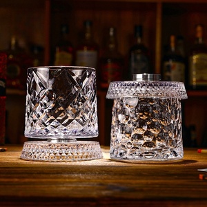 Vaso Giratorio de Whisky de Lujo - Vaso Giratorio con Base de Cristal y 8 Texturas, Vaso Resistente de 270 ml para Bar en Casa - Product Image 2