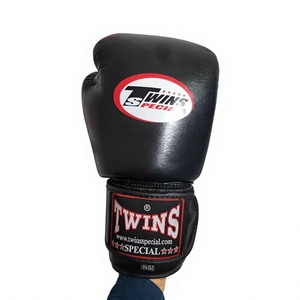 Guantes de Boxeo de Cuero Vacuno Genuino de Color Negro Hechos a Medida con Absorción de Humedad - Nuevo Diseño para Sparring y Entrenamiento - Product Image 4