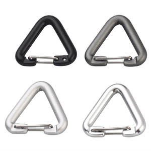 <span class=keywords><strong>Mousqueton</strong></span> triangulaire en alliage d'aluminium de couleur personnalisée <span class=keywords><strong>30mm</strong></span> 40mm Traitement électrolytique pour usage industriel général - Product Image 1