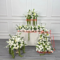 TR1117 Boule de fleurs artificielles et chemin de fleurs de la série blanc-vert les plus populaires pour les entreprises de location d'événements professionnels