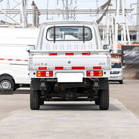 Mini camion DFM DFSK K01, fourgonnette de livraison urbaine, design compact, accès aux rues étroites, moteur 1.3L.