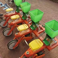 Semoir multi-cultures 2 à 5 rangs pour soja, maïs, arachides avec applicateur d'engrais, monté sur tracteur