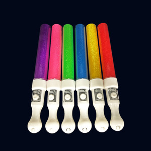 Bâtons lumineux phosphorescents pour concerts et festivals de musique, avec logo imprimable, pour les fans et les événements – Vente chaude - Product Image 3