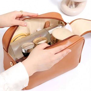 Free Sample Professional <b>Makeup</b> Artist Travel Organizer <b>Makeup</b> <b>Case</b> <b>Makeup</b> Cosmetic <b>Case</b> - Product Image 1