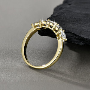 Delicati <span class=keywords><strong>Anelli</strong></span> con <span class=keywords><strong>Cinque</strong></span> Diamanti Principessa, Argento Sterling 925 Antiossidante, Moissanite 1CT VVS GRA, Gioielli per Donne - Product Image 6