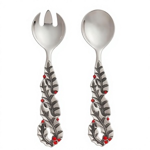 Juego de 2 Servidores de Ensalada con Diseño de Hoja de Acebo, Cubiertos Metálicos con Bayas Rojas, Estilo Tradicional, Aptos para Lavavajillas, para Utensilios de Cocina - Product Image 1