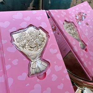 Ramo de Rosas, Regalo para el Día de San Valentín, Impresión con Relieve de Dibujos Animados, Decoración Coleccionable para el Hogar y la Oficina - Product Image 3