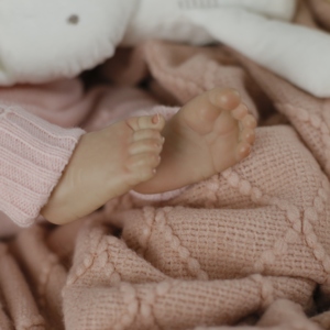 Lifereborn recién llegado muñecas Reborn llorando silicona suave Bebe Reborn Baby Dolls regalos de navidad juguetes para niñas - Product Image 5