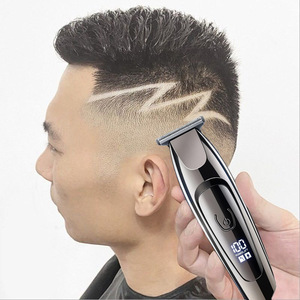 Cortadora de Pelo Eléctrica Profesional 7000-9000 rpm, Cuerpo Metálico, Uso en Salón, Modelo Recargable con Pantalla Digital - Product Image 1