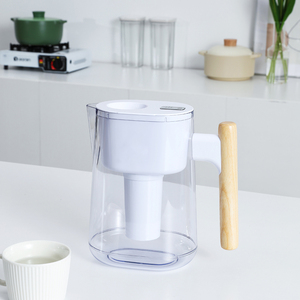 Pichet filtrant purificateur d'eau (ZL-PT24W) – Capacité totale 2,4 L – Élimine 99 % des impuretés de l'eau, y compris les impuretés des bouilloires et des carafes - Product Image 2