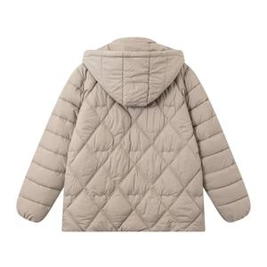 Chaqueta Acolchada Informal con Puntadas en Forma de Corazón, Ligera y Cálida para Escapadas de Fin de Semana - Product Image 4