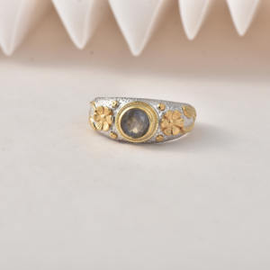 Anillo de Piedra Lunar Arcoíris, Plata de Ley 925, Chapado en Oro, Diseño Floral Vintage, Joyería de Piedras Preciosas Hecha a Mano para Mujer, Joyería Moku - Product Image 3