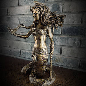 Medusa Gorgon Greca Serpente Mostro In Piedi Tenendo Arco Statua di 12.6'' - Product Image 2