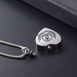جرة تذكارية على شكل قلب من الفولاذ المقاوم للصدأ مع رماد قلادة تذكارية على شكل قلب - Product Image 3