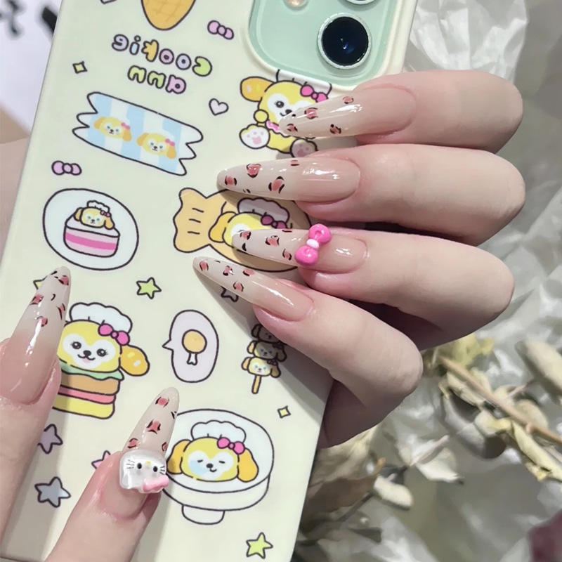 BY1493 Milky White Cat