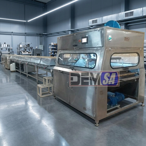 Machine de recouvrement automatique de chocolat DEMSA, dernière technologie, nouveau modèle, certifiée CE, capacité 500kg-1000kg, moteur de fabrication performant - Product Image 3