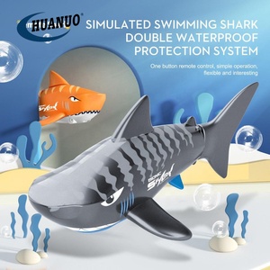 Mini RC Fish Toy Doble Impermeable Simulación Natación Antena Infrarrojo Columpio Cola Buceo Control remoto Tiburón - Product Image 4