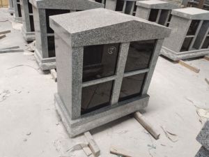 SH STONE Pierre Naturelle Personnalisé Granit Gris Columbarium Chapelle Funéraire 4 Niches Solutions De Crémation Urne Avec Vase - Product Image 5