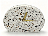 Horloge de table en terrazzo, horloge de bureau semi-circulaire, aiguilles en métal, décoration de table géométrique pour la maison