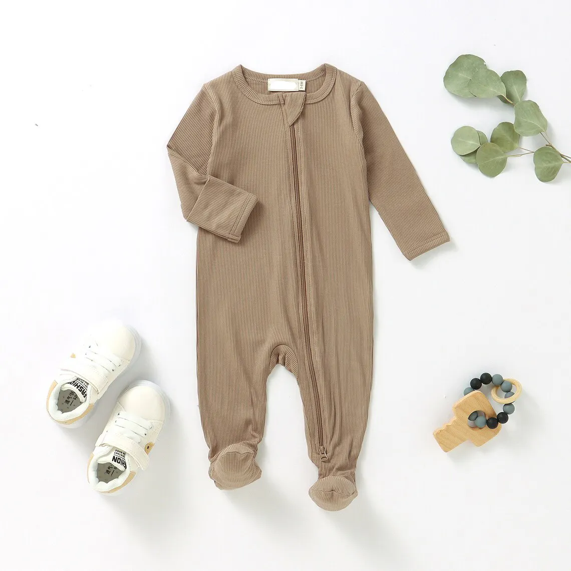 Precio de promoción, ropa de bambú orgánico de punto de alta calidad con estampado personalizado, peleles de bebé más suaves