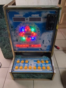 Máquina Expendedora de juegos de <span class=keywords><strong>Mario</strong></span> que funciona con monedas de Arcade más vendida con madera y aceptador de monedas PCB y material de tablero a la venta - Product Image 2