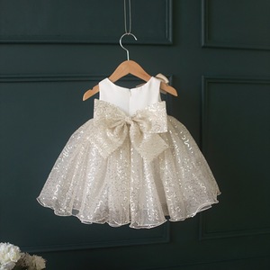 Vestido de Tutú Brillante con Lazo Grande sin Mangas para Niñas Pequeñas, Ideal para Fiestas de Cumpleaños, Recitales de Piano, Eventos Formales de Primavera - Product Image 2