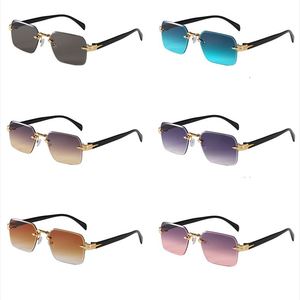 Gafas de Sol Rectangulares de Aleación Retro Modernas 2025 con Logotipo Personalizado, Gafas de Sol Cuadradas con Gradiente sin Montura UV400 para Hombre y Mujer - Product Image 6