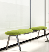 Ensemble de canapés de réception multi-scènes, mobilier de salle d'attente personnalisable équipé d'un bureau et d'une lampe pour le bureau