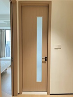 Fabricant chinois de nouveaux modèles de portes intérieures minimalistes en bois massif pour chambre à coucher et salle de bain avec isolation acoustique