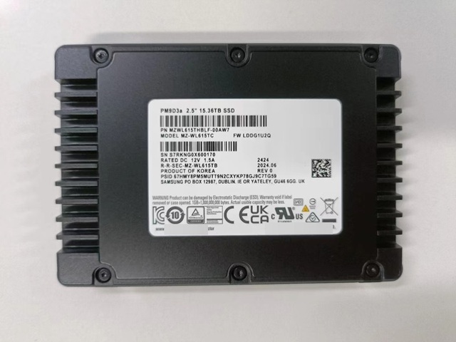 Original PM9D3A 1.92TB SSD PCIe 5.0 NVMe Solid State Drive MZWL61T9HFLT-00AW7 1.92T SSD for Server