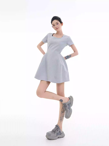 Abito a maniche corte, modellante in vita, per donna, nuovo stile coreano estivo, abito a trapezio snellente di alta gamma con temperamento - Product Image 2