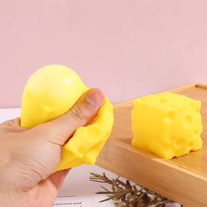 Popolare Cubo Antistress Creativo a Forma di Formaggio, Giocattolo da Spremere con Pallina di Farina per Alleviare lo Stress - Product Image 3