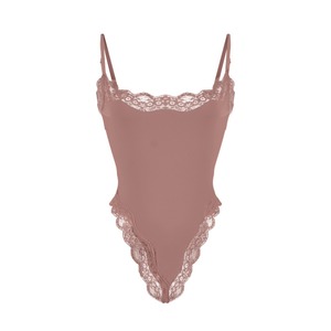 Ensemble de lingerie sexy de luxe transparente ultra-fine en dentelle, confortable, très demandé - Product Image 3