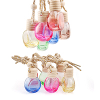 Portable Mini Coloré Classique Diffuseur De Voiture Sérigraphie Bouchon À Vis Rechargeable Bouteille De Parfum De Voiture Avec Lanière
