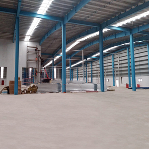 Almacén de Estructura de Acero Prefabricado Personalizado PTH, de Ensamblaje Rápido, para Uso Industrial, con Alta Capacidad de Carga - Product Image 2