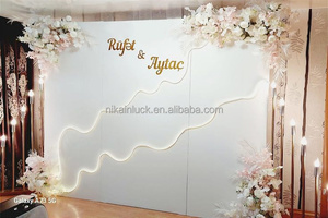 Support de <span class=keywords><strong>fond</strong></span> en acrylique blanc avec lumière LED de luxe NIKA Support de <span class=keywords><strong>fond</strong></span> en PVC pour mur de scène de mariage - Product Image 3