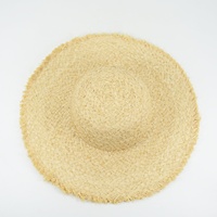 Chapeau de femme d'été à large bord et franges, style pommeau de levier de vitesse, en papier raphia, OEM, vente en gros, naturel, unisexe, adultes, avec applique