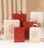 Boîte cadeau magnétique portable haut de gamme avec poignée, en carton, doublure en éponge, pelliculage brillant, personnalisable pour cosmétiques et cadeaux de mariage
