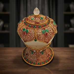 Bol d'offrande en cristal gravé, plaqué or, incrustation de pierres précieuses, souvenir de rituel bouddhiste, artisanat décoratif, 8 pouces de hauteur, fait main - Product Image 3