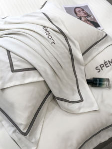 Elegante serie Caroline King Queen Set quattro pezzi sito web per lo Shopping 300TC nuovo broccato di cotone Jacquard in seta lavata morbida - Product Image 4