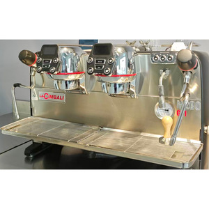 Machine à café semi-automatique La <span class=keywords><strong>Cimbali</strong></span> M200 GT1 DT2, 9 bars, machine à expresso commerciale, fabrication italienne - Product Image 1
